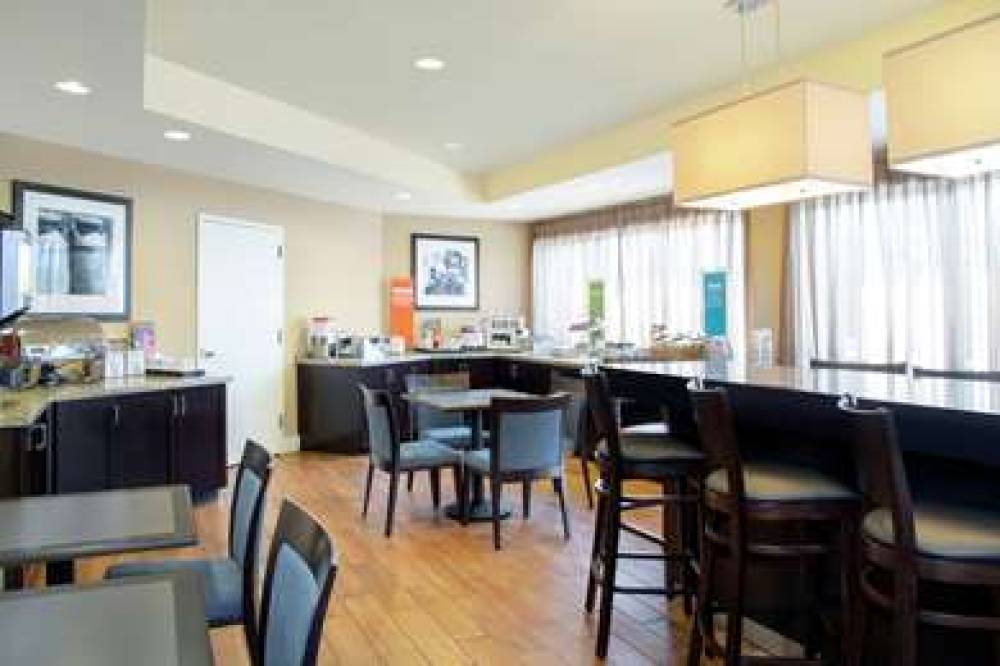 Hampton Inn Merrillville 1
