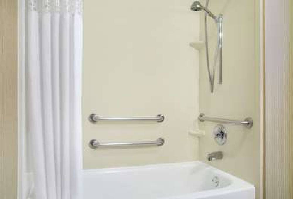 Hampton Inn Merrillville 5