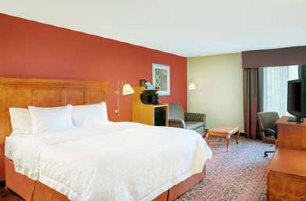 Hampton Inn Merrillville 6