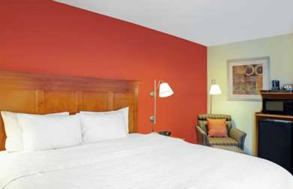 Hampton Inn Merrillville 7