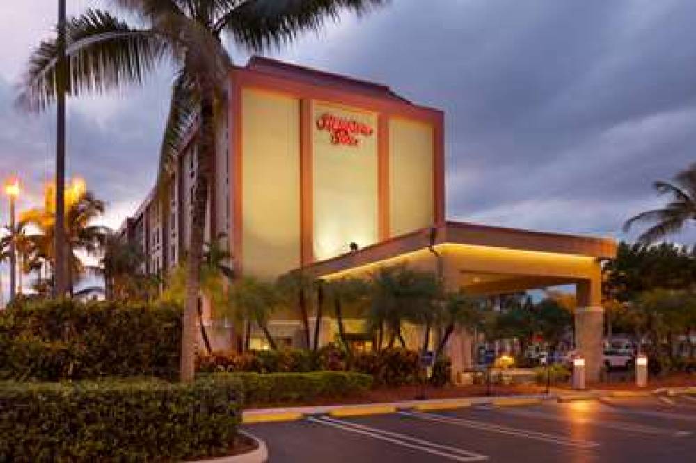 Hampton Inn Miami Airport West 2