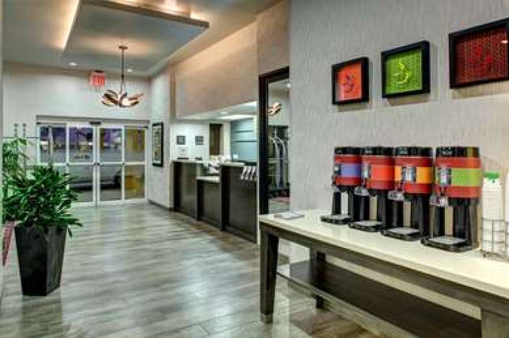 Hampton Inn Miami Coconut Grove/Coral Gables 6