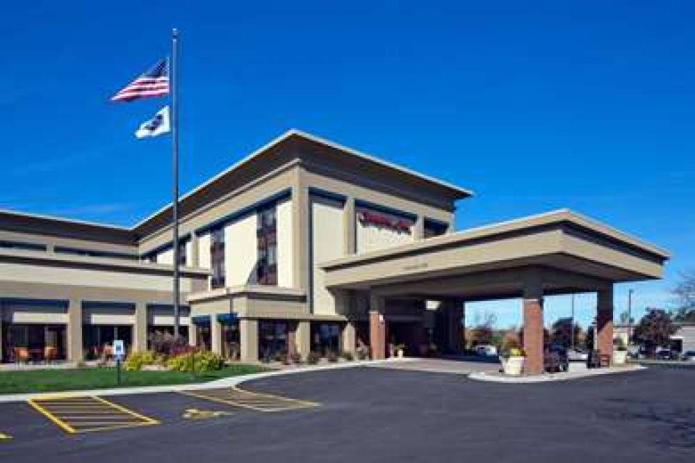 Hampton Inn Milwaukee/Brookfield 2