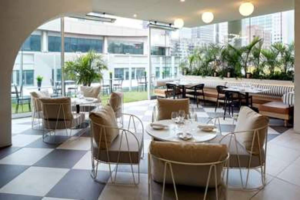 HAMPTON INN MONTREAL DOWNTOWN 10