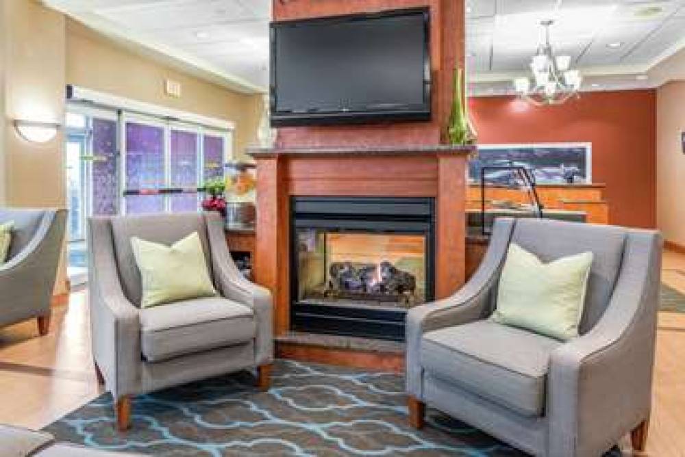 Hampton Inn Nashua, NH 3