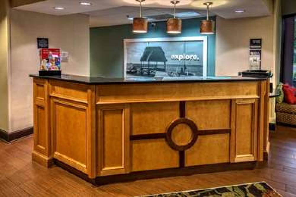 Hampton Inn New Bern 8
