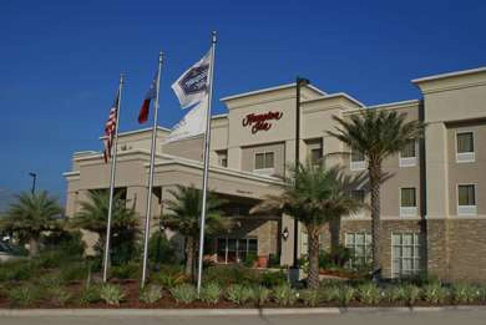 Hampton Inn Orange, TX 2