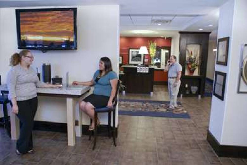 Hampton Inn Orange, TX 9