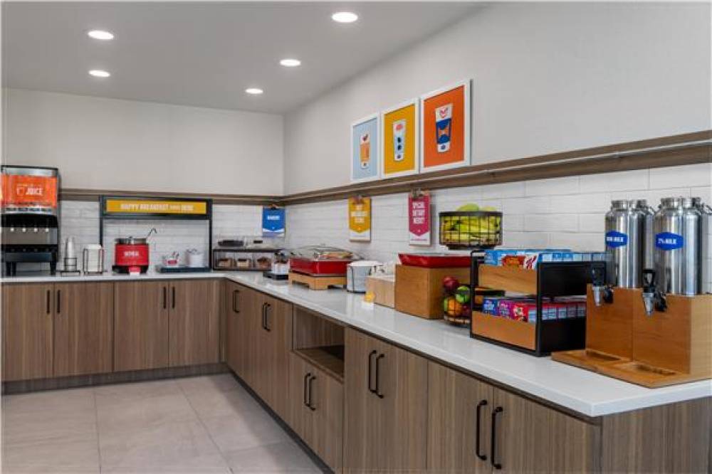 Hampton Inn Owensboro South, KY 10