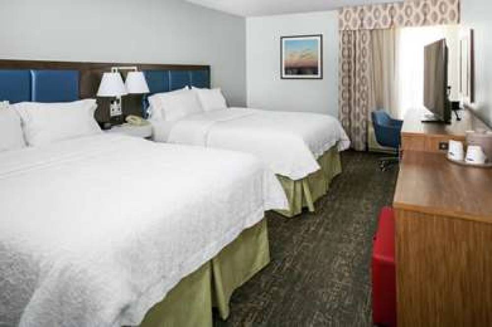 HAMPTON INN PORTAGE 1