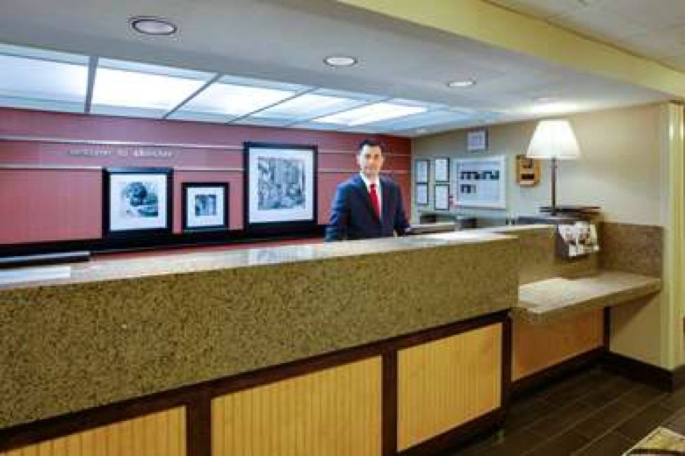 Hampton Inn Richmond-Chester 3