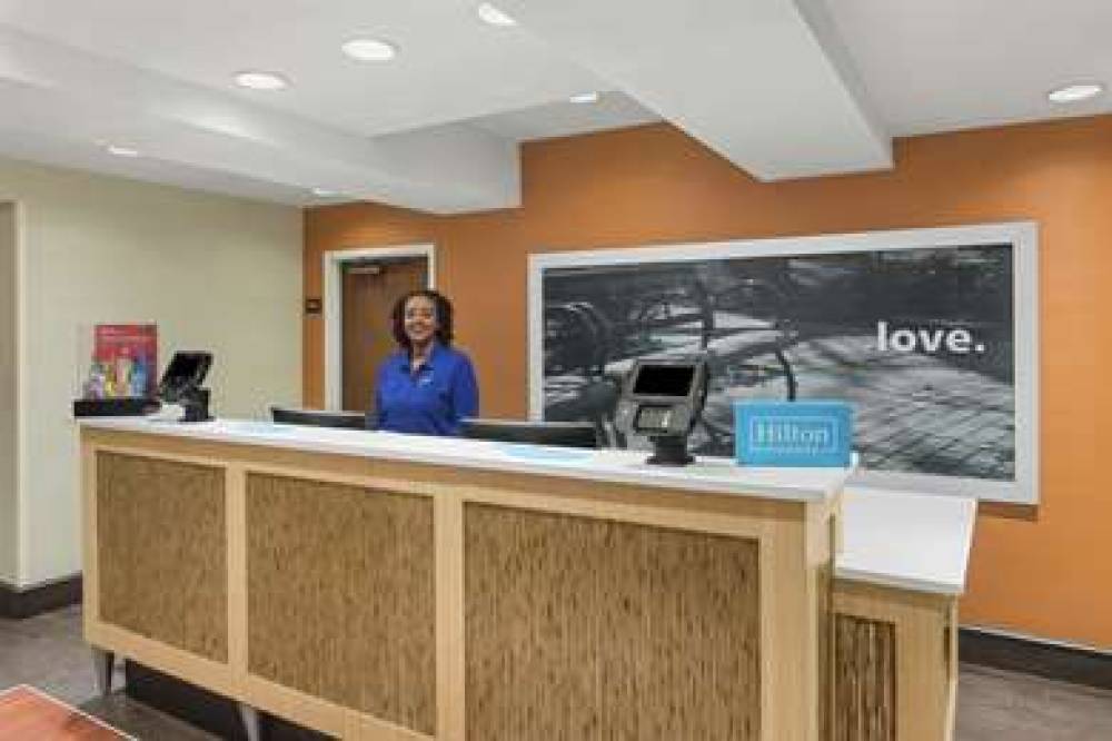 HAMPTON INN RICHMOND-SOUTHWEST-HULL 4