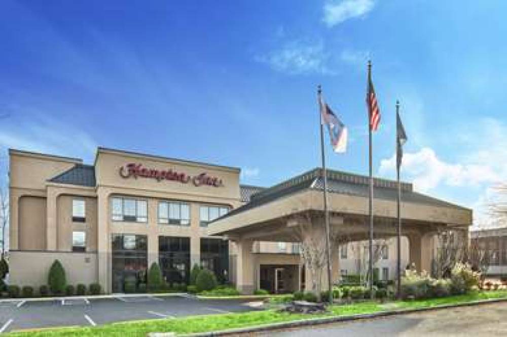 HAMPTON INN RICHMOND-SOUTHWEST-HULL 1