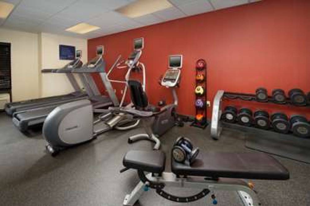 Hampton Inn Rochester-Greece 9