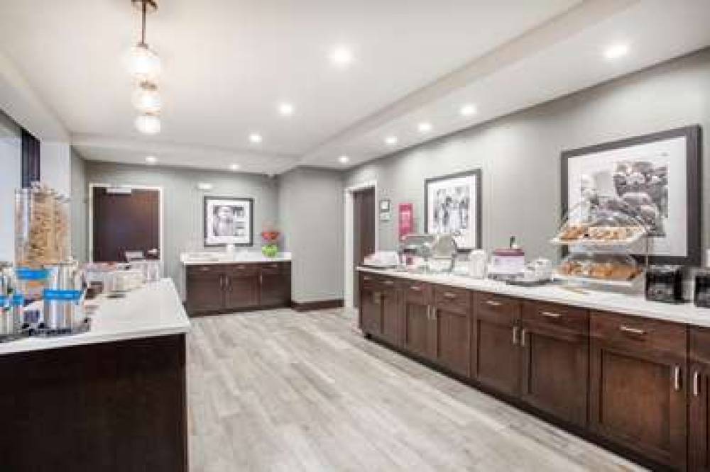 HAMPTON INN ROCHESTER PENFIELD, NY 3