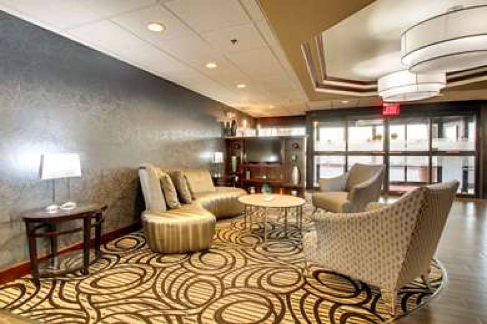 Hampton Inn Rolla 5