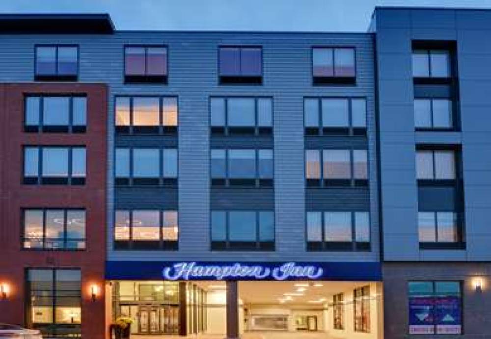 HAMPTON INN SALEM 3