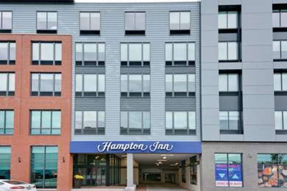 HAMPTON INN SALEM 8