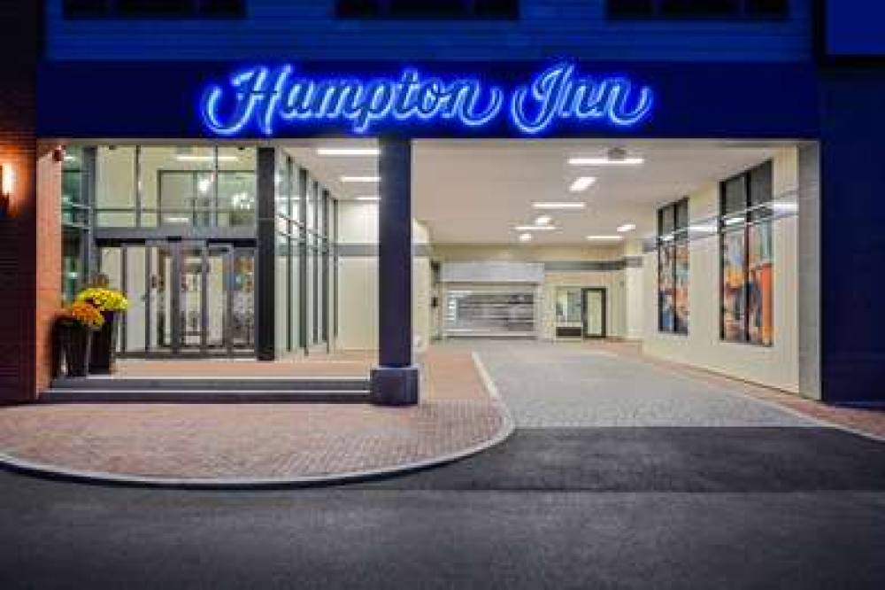 HAMPTON INN SALEM 4