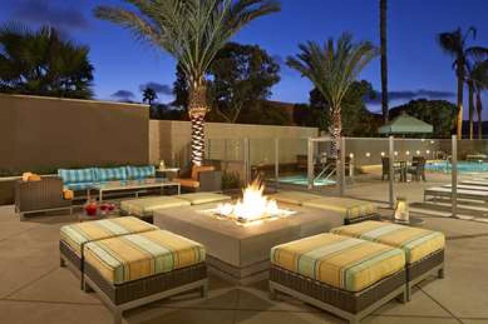 HAMPTON INN SAN DIEGO/MISSION VALLE 8