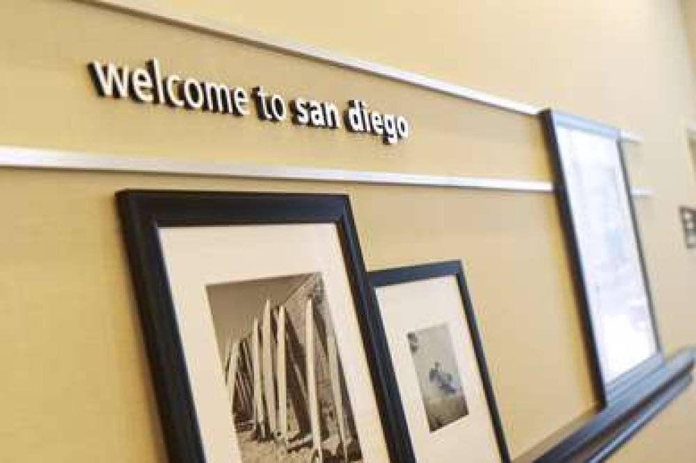 HAMPTON INN SAN DIEGO/MISSION VALLE 4