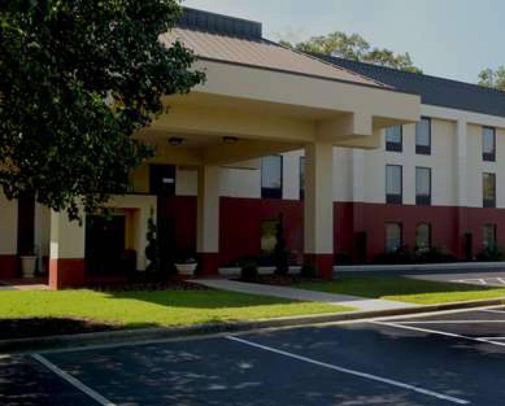 Hampton Inn Sanford 3