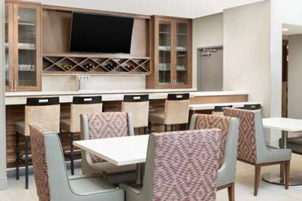 HAMPTON INN SANTA ROSA SONOMA 5