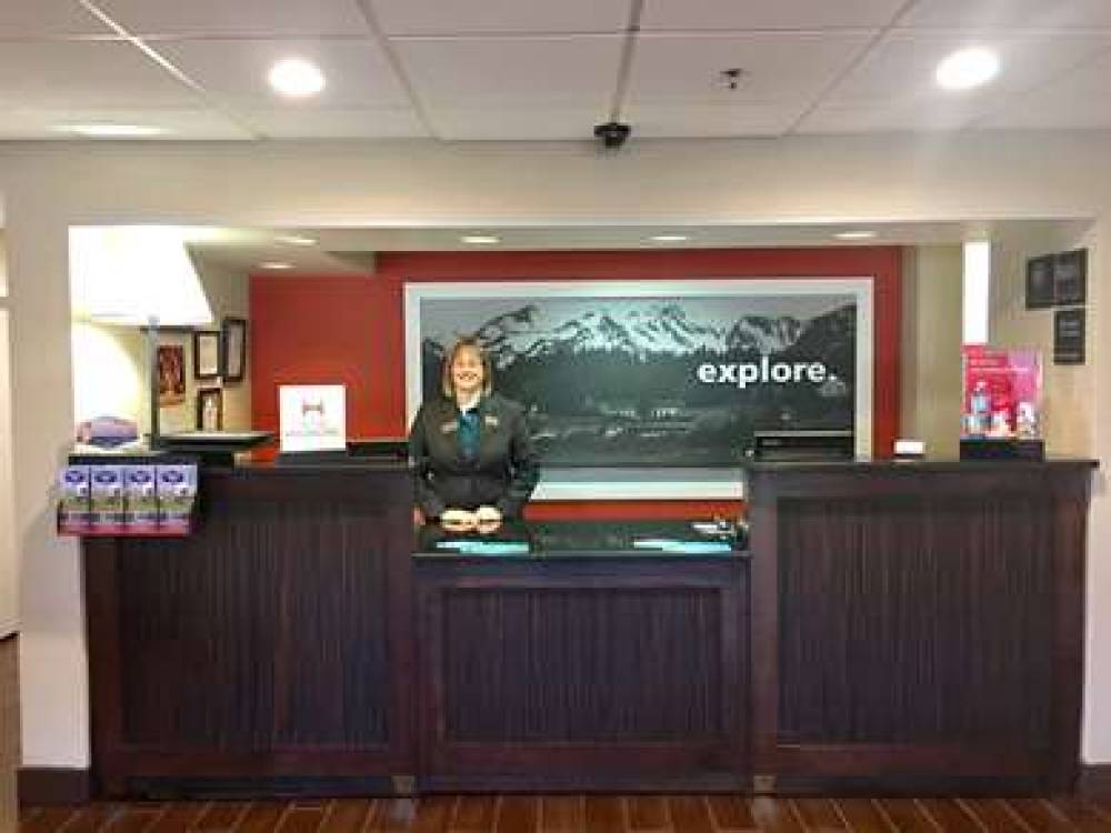 Hampton Inn Sevierville 6