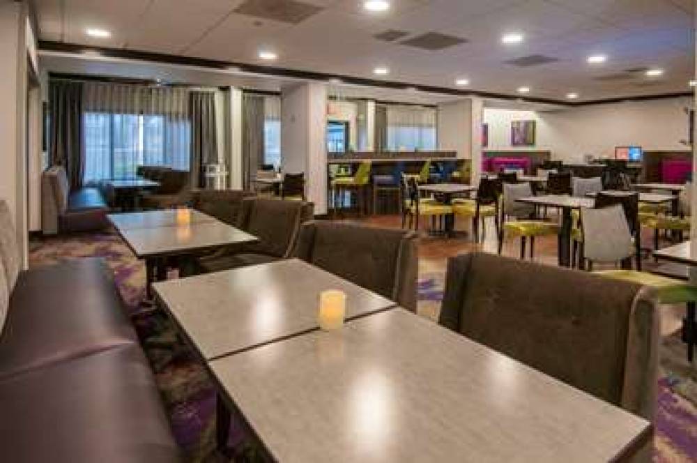 Hampton Inn Shreveport Bossier City 7