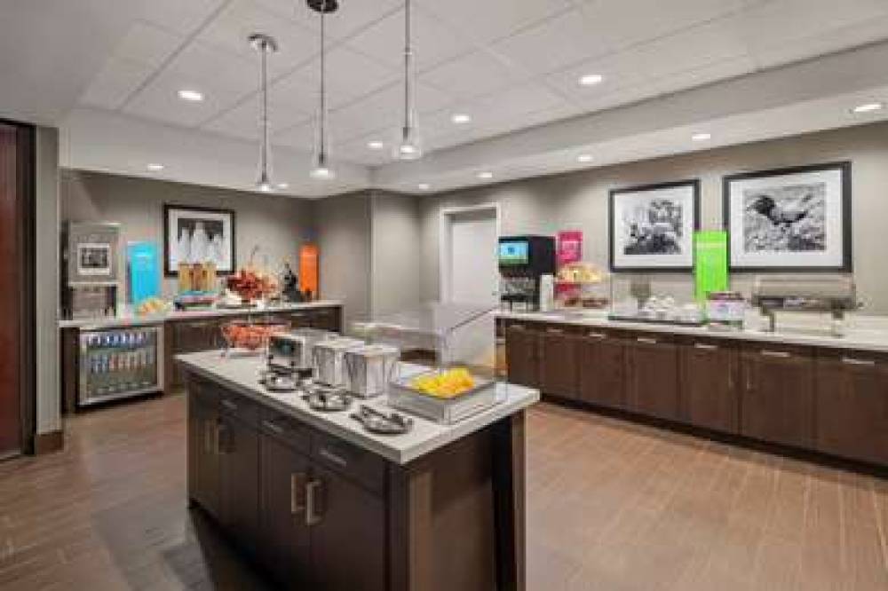 HAMPTON INN - SIKESTON MO 7