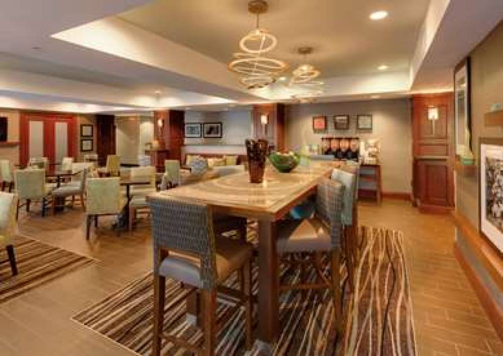 Hampton Inn South Plainfield-Piscataway 10