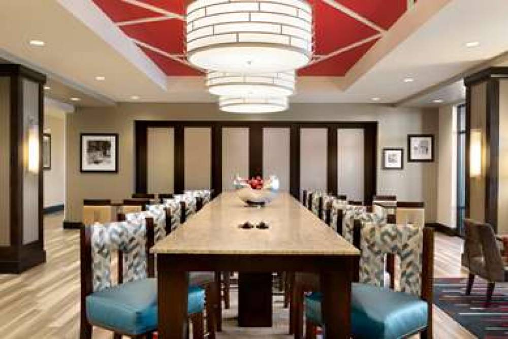 HAMPTON INN SPRING HILL, TN 6