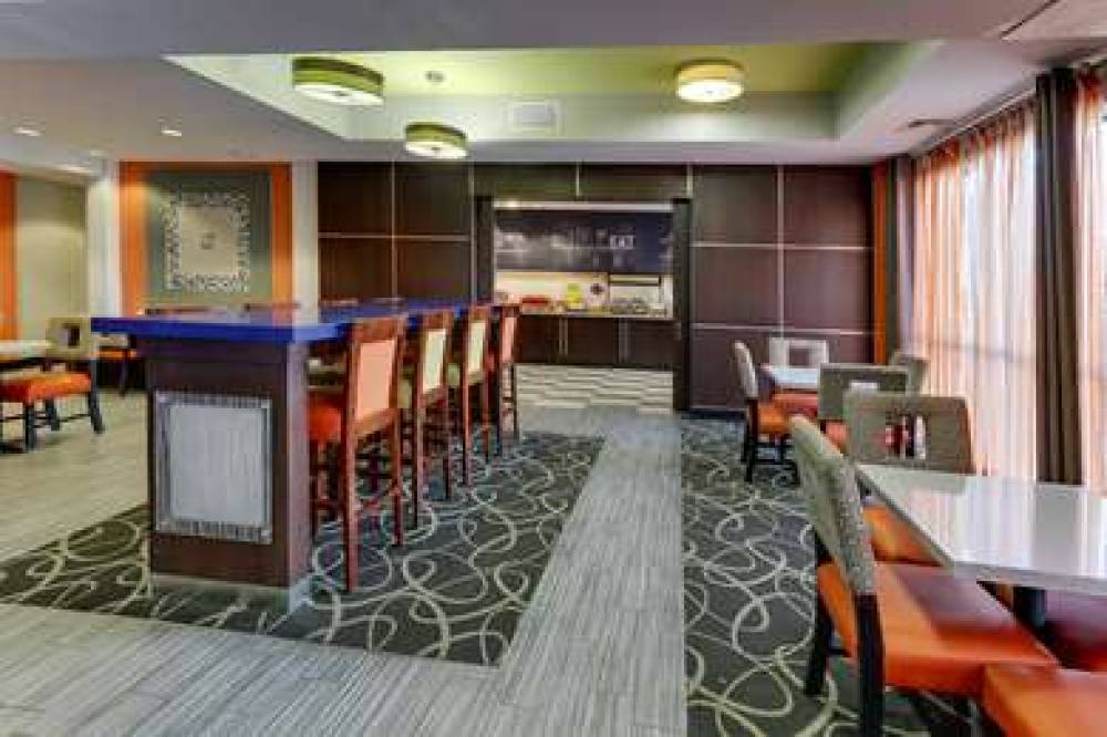 Hampton Inn Springfield, OH 5
