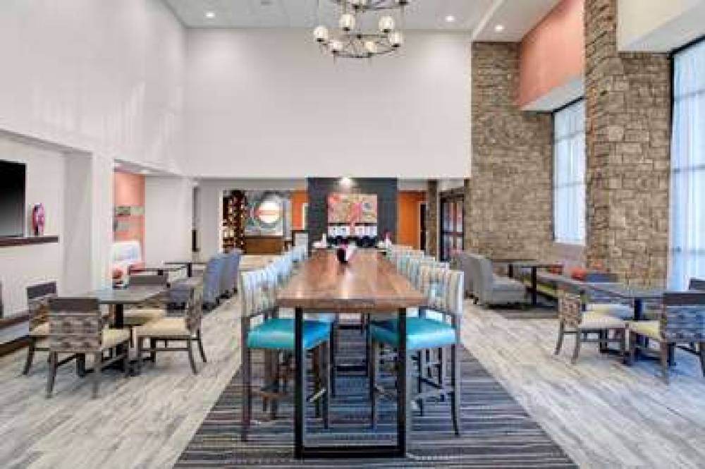HAMPTON INN SUITES FLAGSTAFF EAST 6