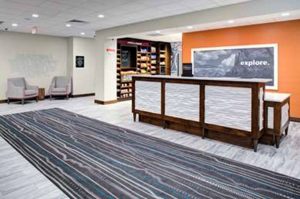 HAMPTON INN SUITES FLAGSTAFF EAST 8