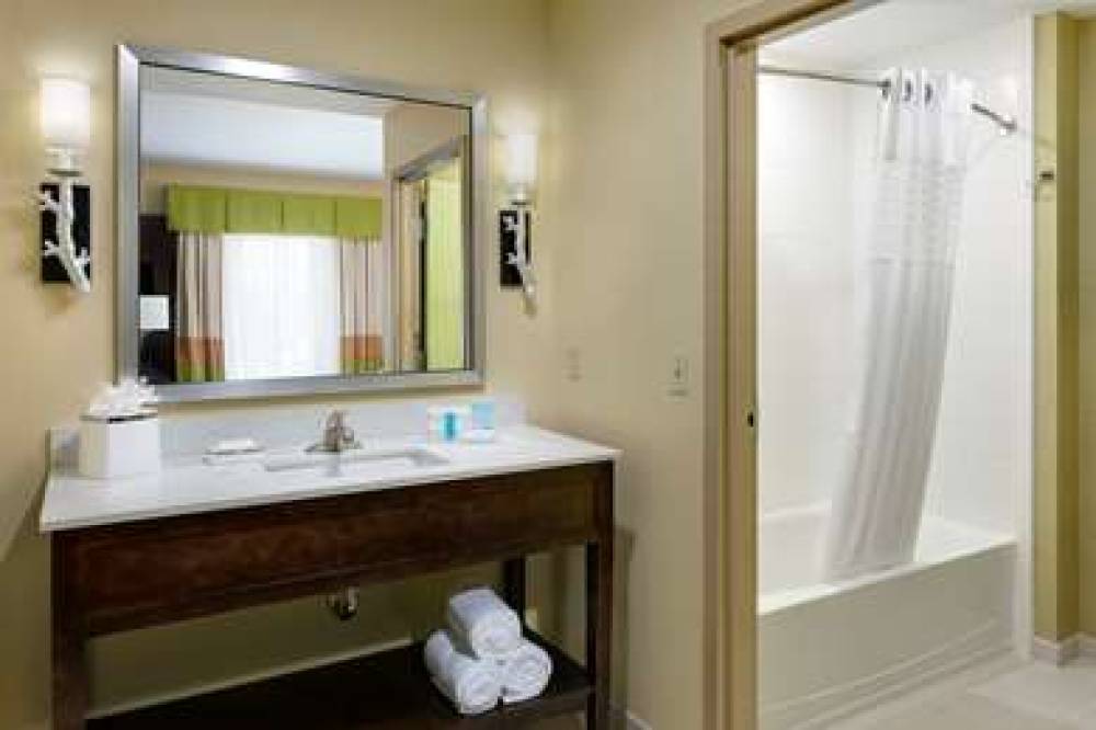 HAMPTON INN SUITES WILLIAMSPORT 9