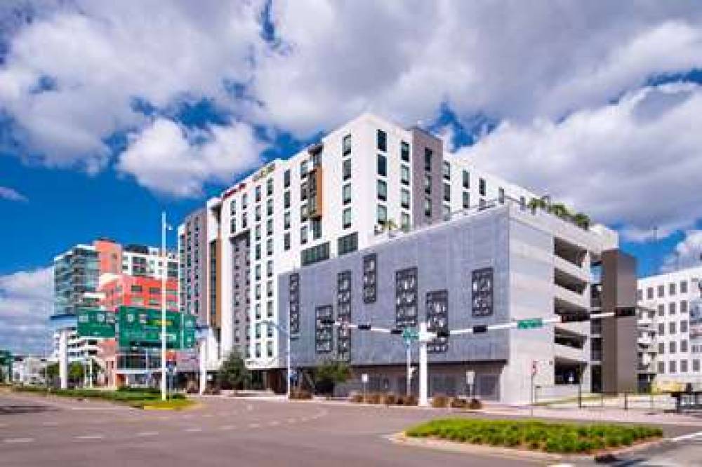 HAMPTON INN TAMPADOWNTOWNCHANNELDIS 1