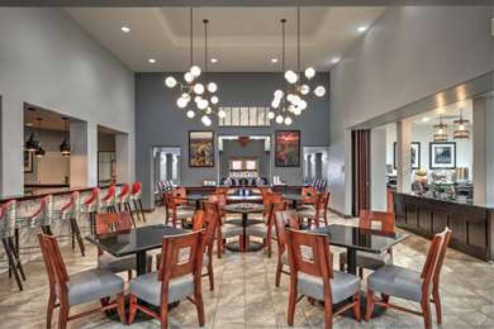 Hampton Inn Tropicana, NV 10
