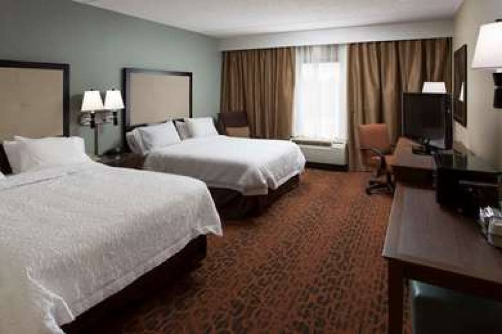 Hampton Inn Troy 8