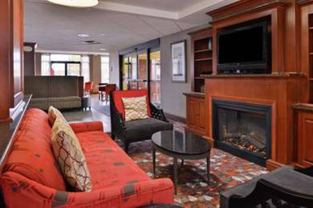 Hampton Inn Virginia Beach 4