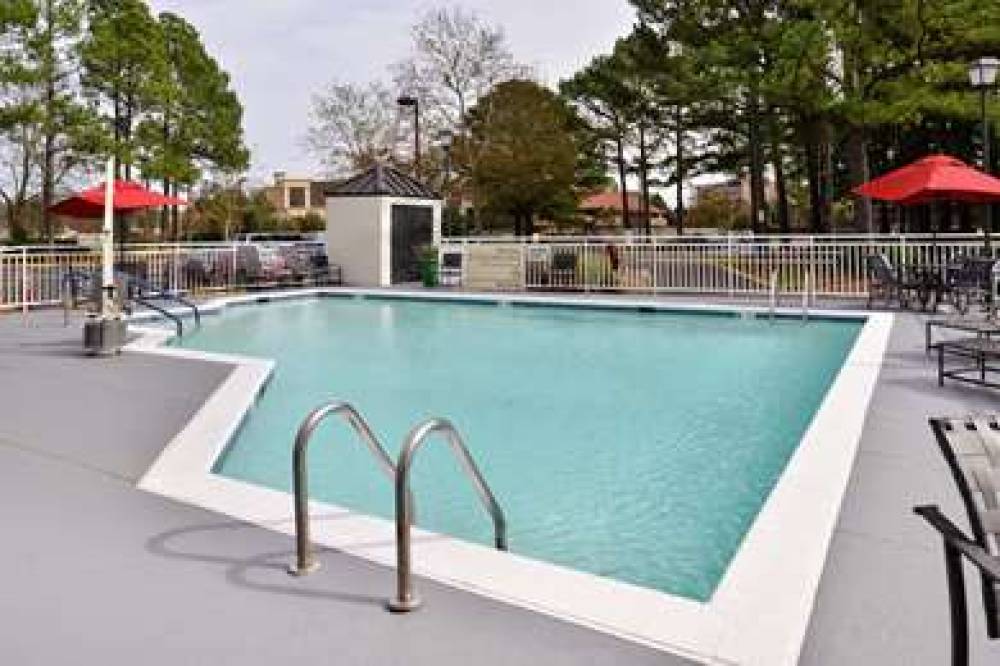 Hampton Inn Virginia Beach 10