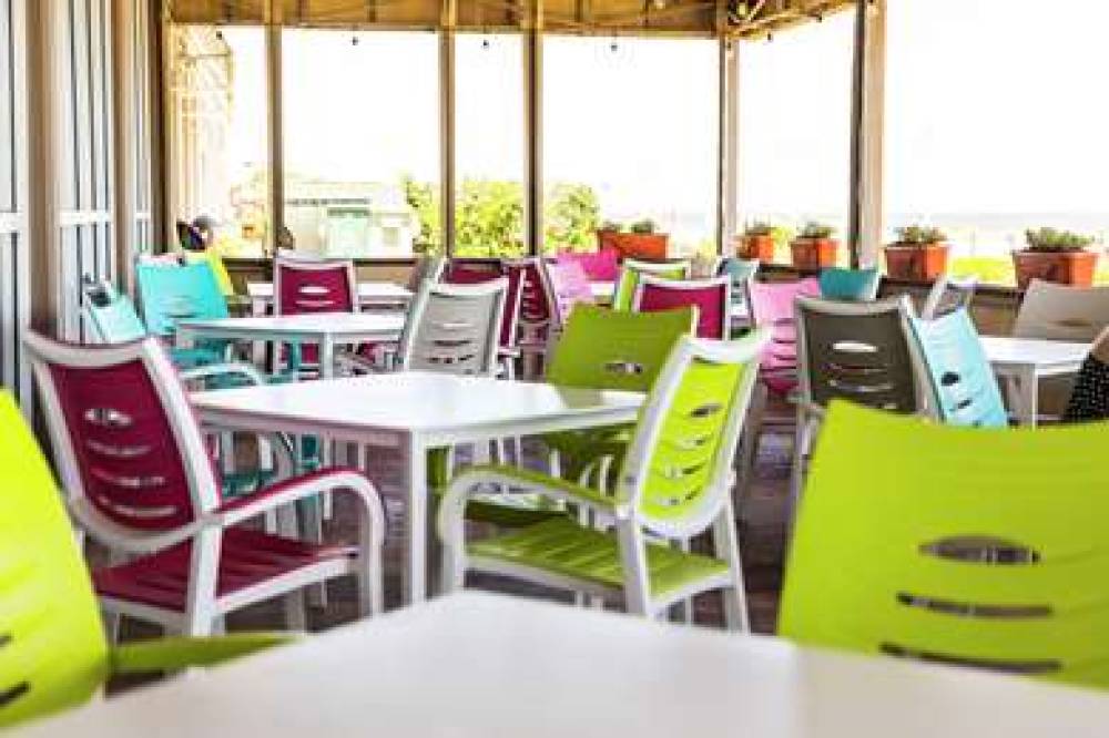 Hampton Inn Virginia Beach-Oceanfront North, VA 3