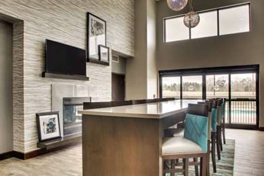 HAMPTON INN YEMASSEE/POINT SOUTH 10