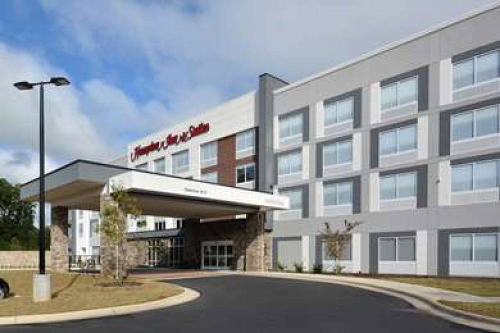 HAMPTON STES CHARLOTTE NORTH I 485 1