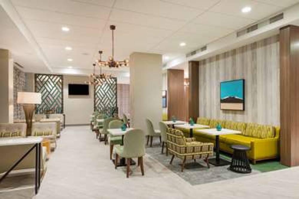 HAMPTON STES WYNWOOD DESIGN DISTRCT 6
