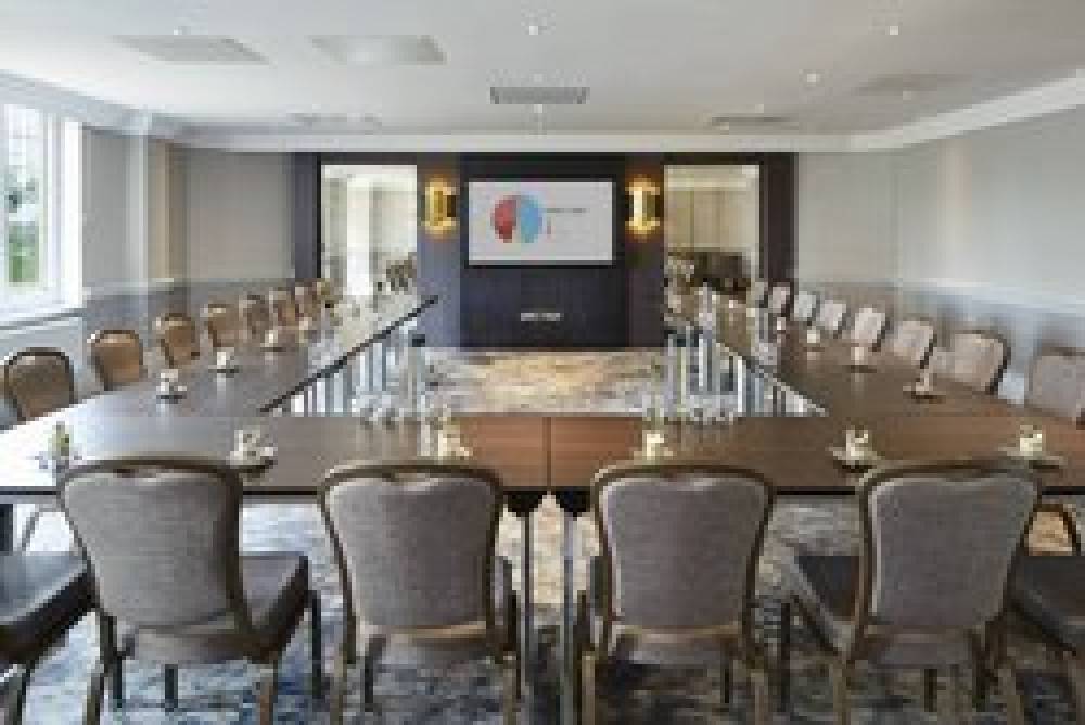 Hanbury Manor Marriott Hotel And Country Club