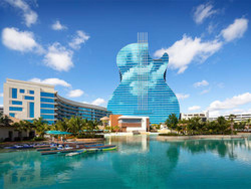 HARD ROCK HOTEL AND CASINO 2