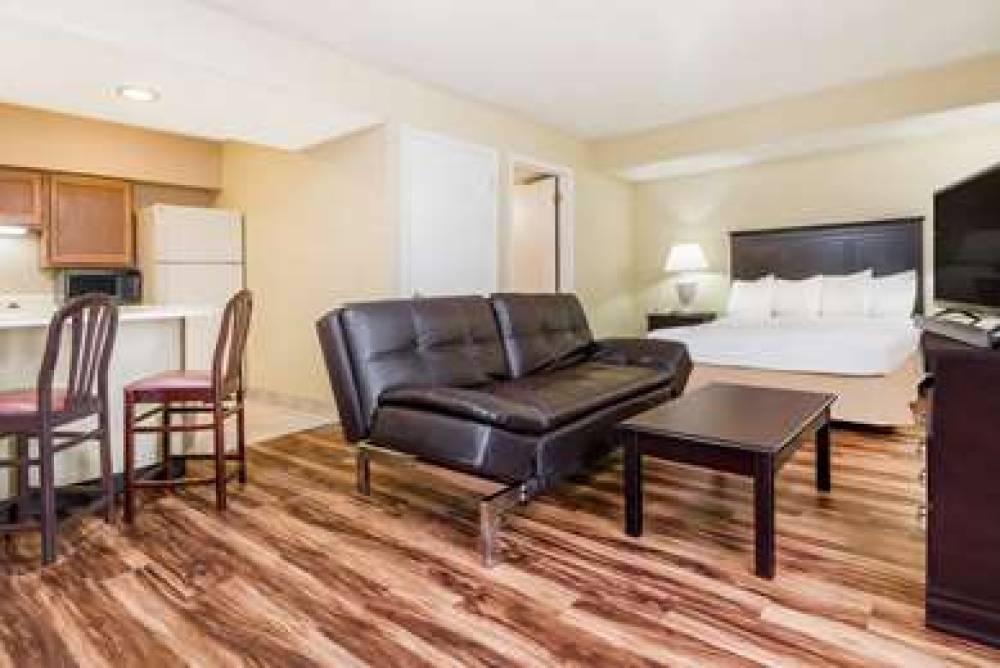 Hawthorn Suites By Wyndham Columbus North 7
