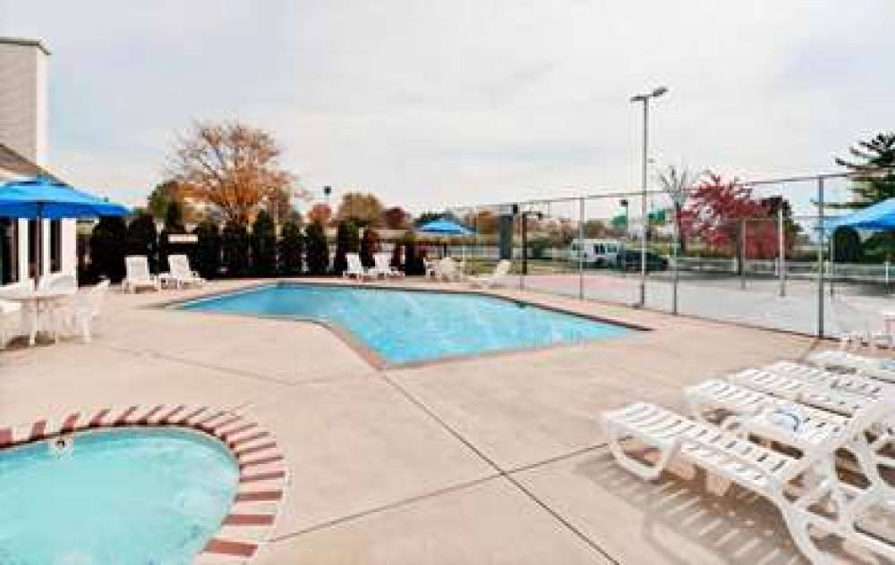 Hawthorn Suites By Wyndham Columbus North 3