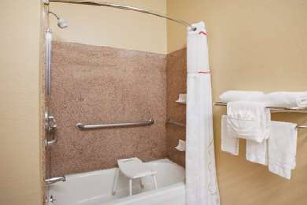 Hawthorn Suites By Wyndham Corpus Christi 7